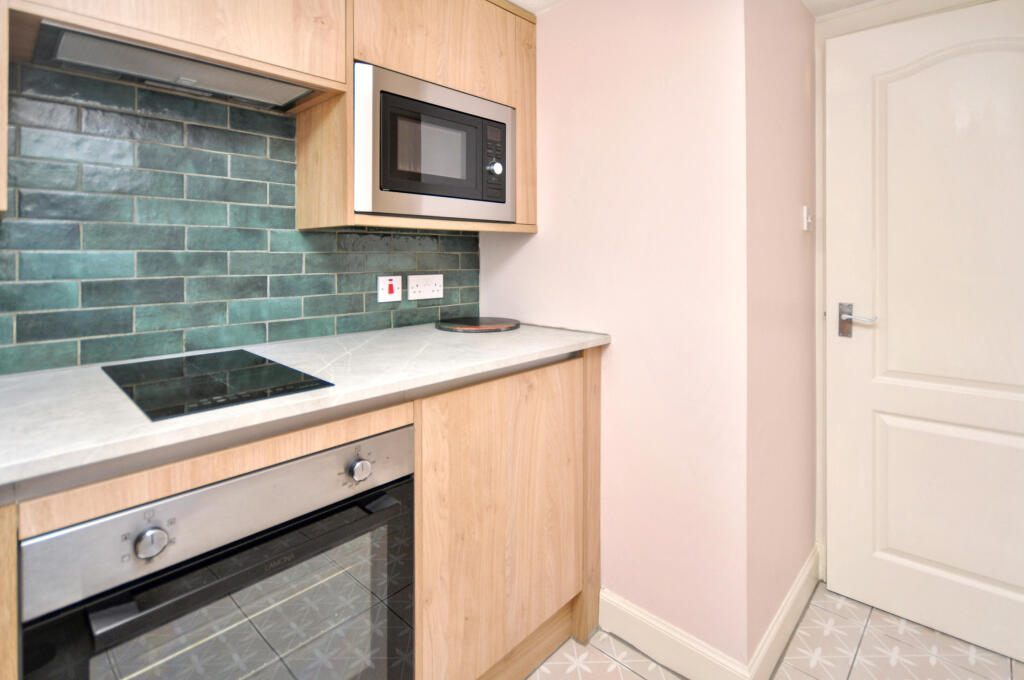Apartment in Kilmarnock, South Ayrshire - More