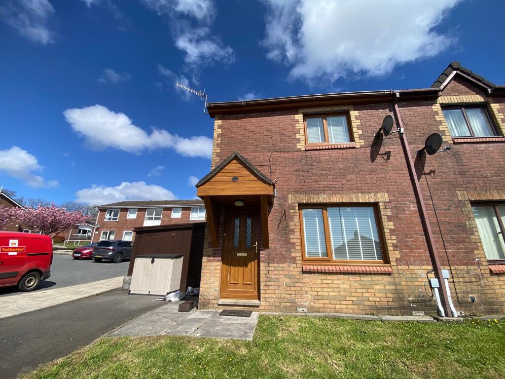 Main image of property: Cae Rhedyn, Rhos, Pontardawe, Swansea, City And County of Swansea.