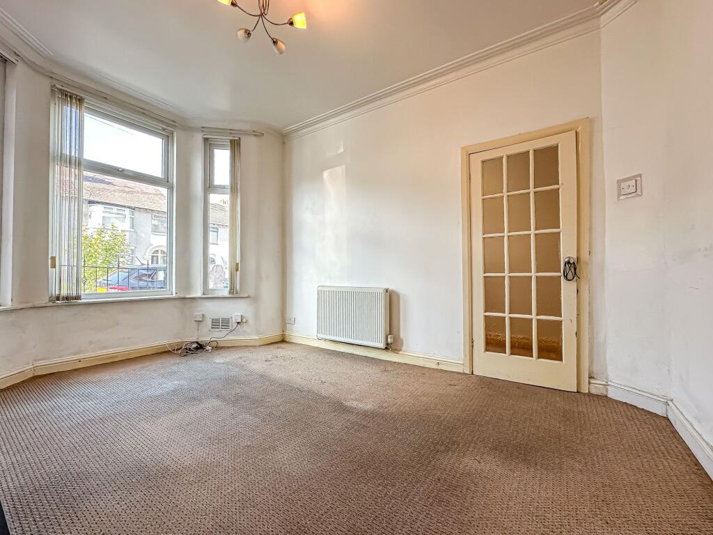House in Wirral, Liverpool City Region - View 5