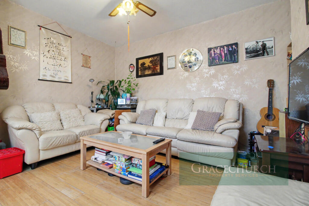 House in London - View 4