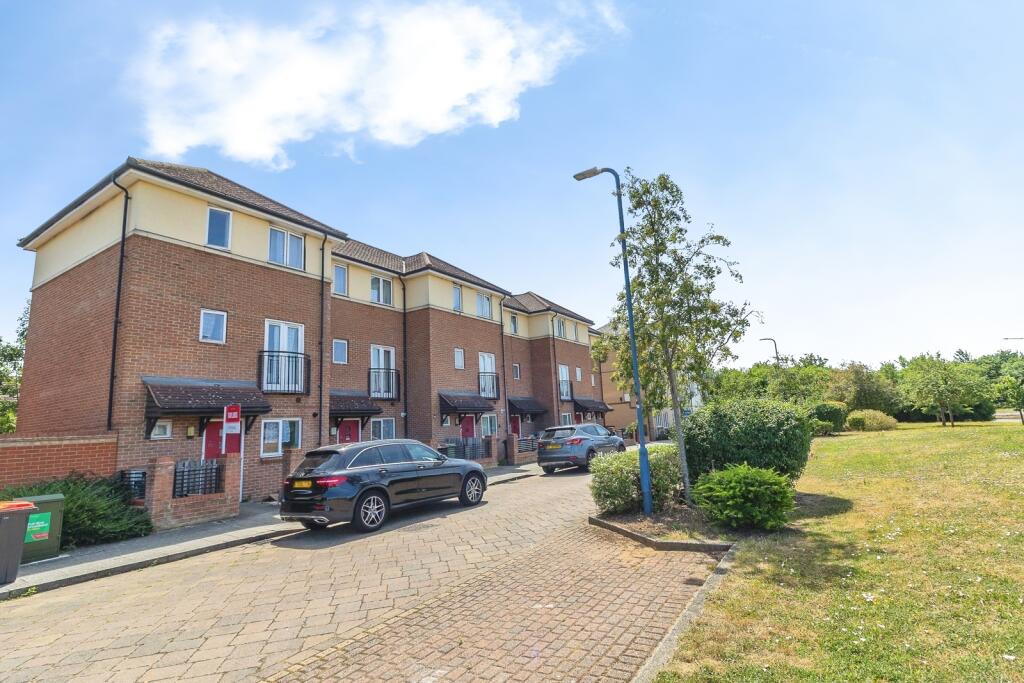 Main image of property: Seaton Grove, Broughton, Milton Keynes, Buckinghamshire, MK10