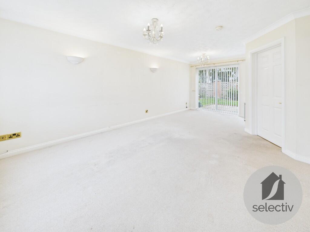 Shoreham Close, Redcar, North Yorkshire, TS10 photo 2