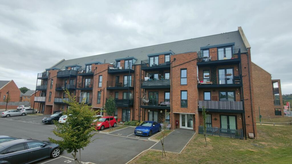 Main image of property: Crusade Way, Rochester, Kent, ME2 2ZP