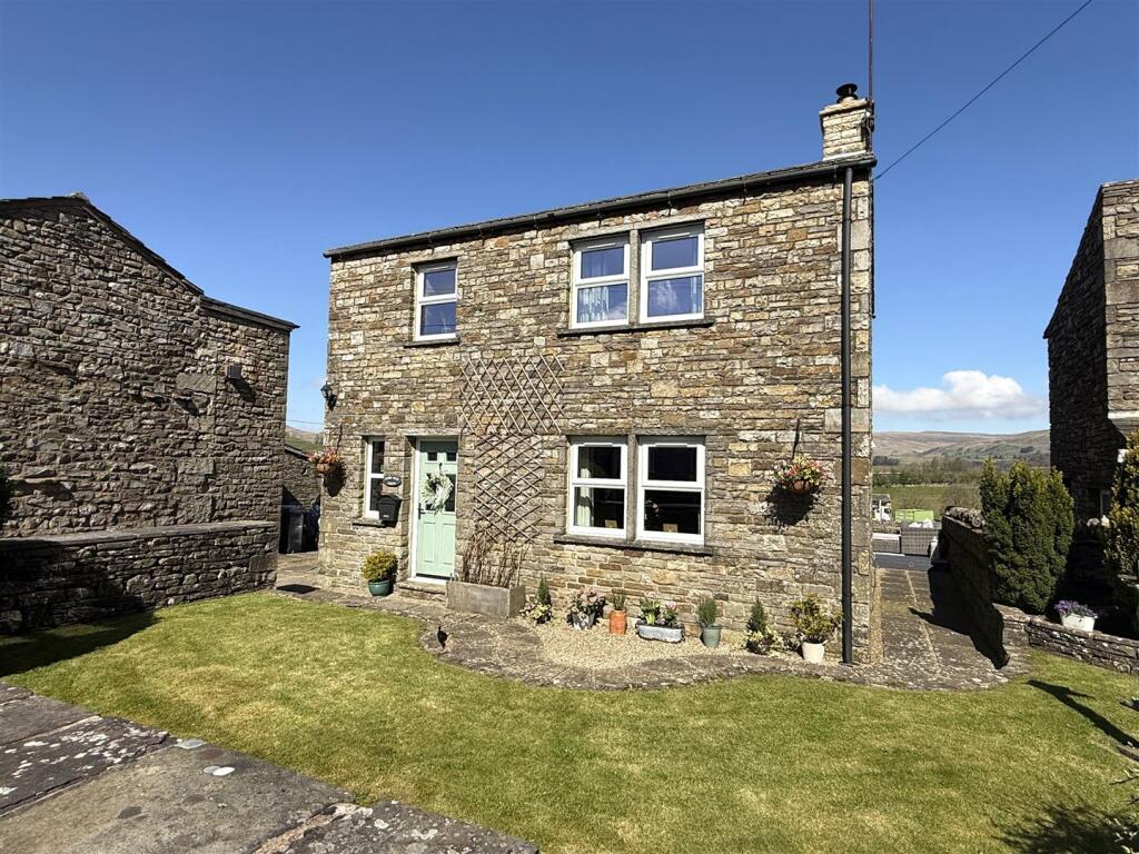 Main image of property: Force Head Garth, Gayle, Hawes, DL8 3RZ