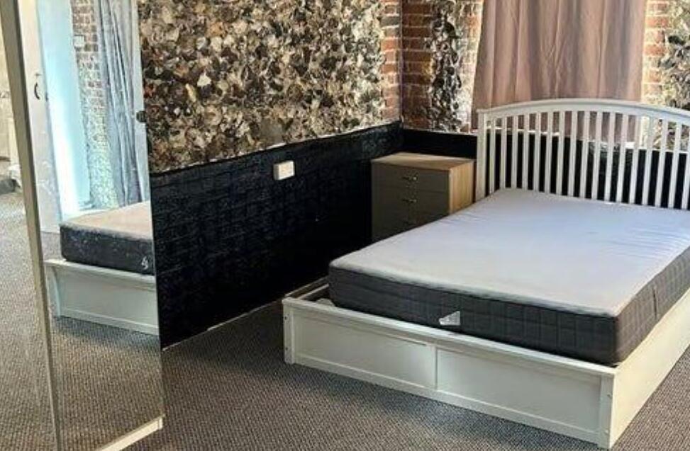 Main image of property: Harthall Lane, Hertfordshire, WD4