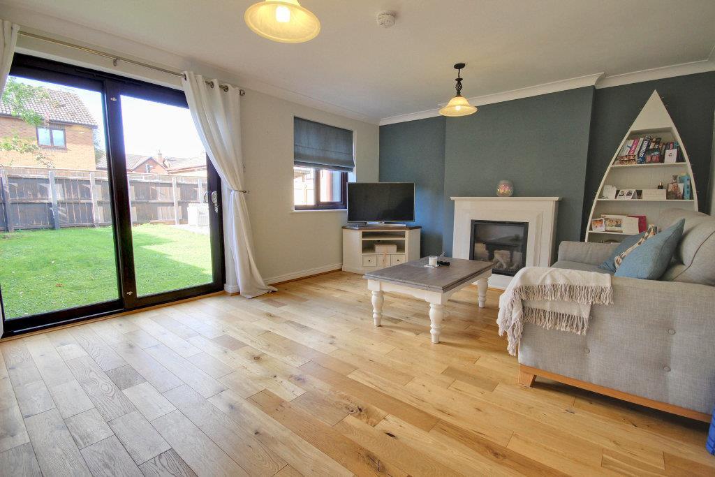 House in Hull - View 2