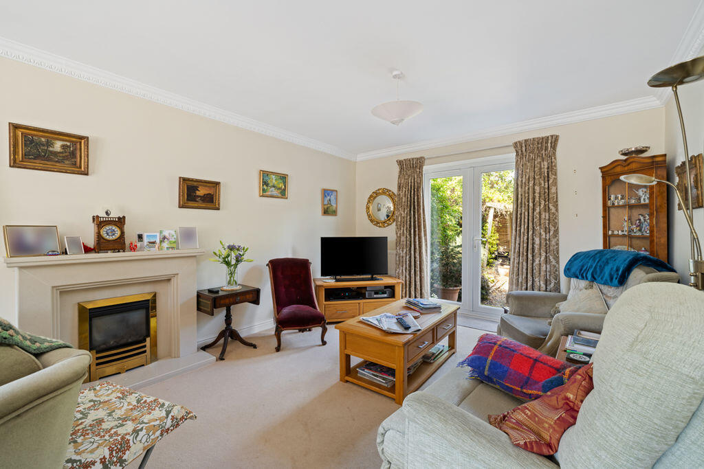 House in Portsmouth - View 4