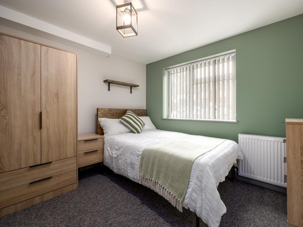 Main image of property: Cornwallis Close