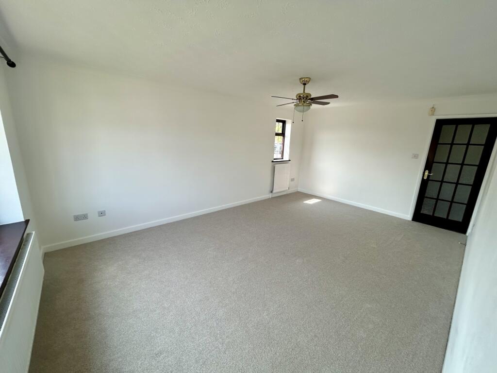 Additional image 4 of Sutton Grange, Yeovil, BA21