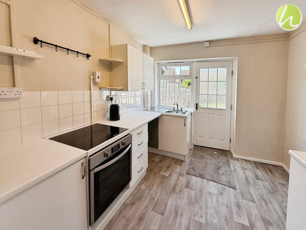Mountfield Close, Stanford-Le-Hope, SS17 - View 4