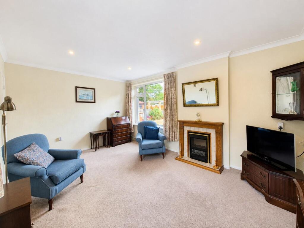 House in Earls Barton - View 5