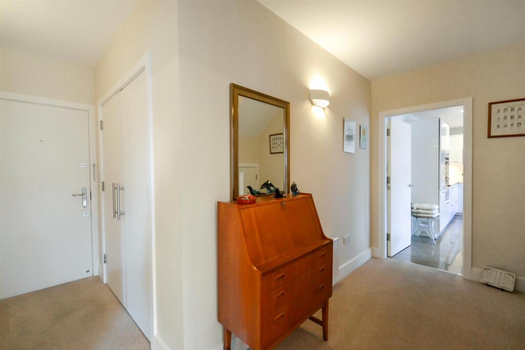 Apartment in Rushcliffe, Radcliffe-on-Trent - View 4