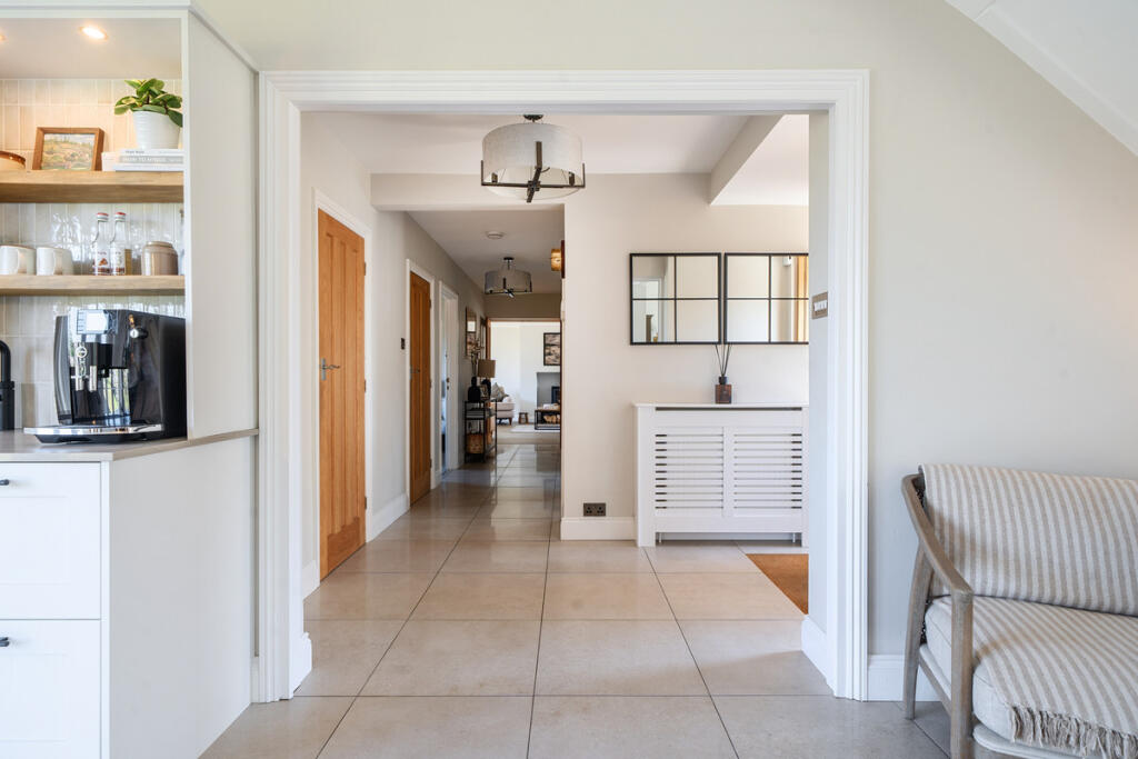 House in Thornbury, South Gloucestershire - View 6
