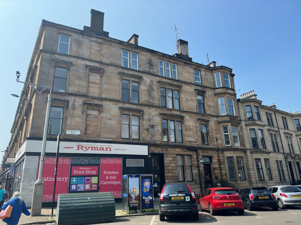 Main image of property: Flat 2/2, 3 Dowanside Road, Glasgow, G12 9YB