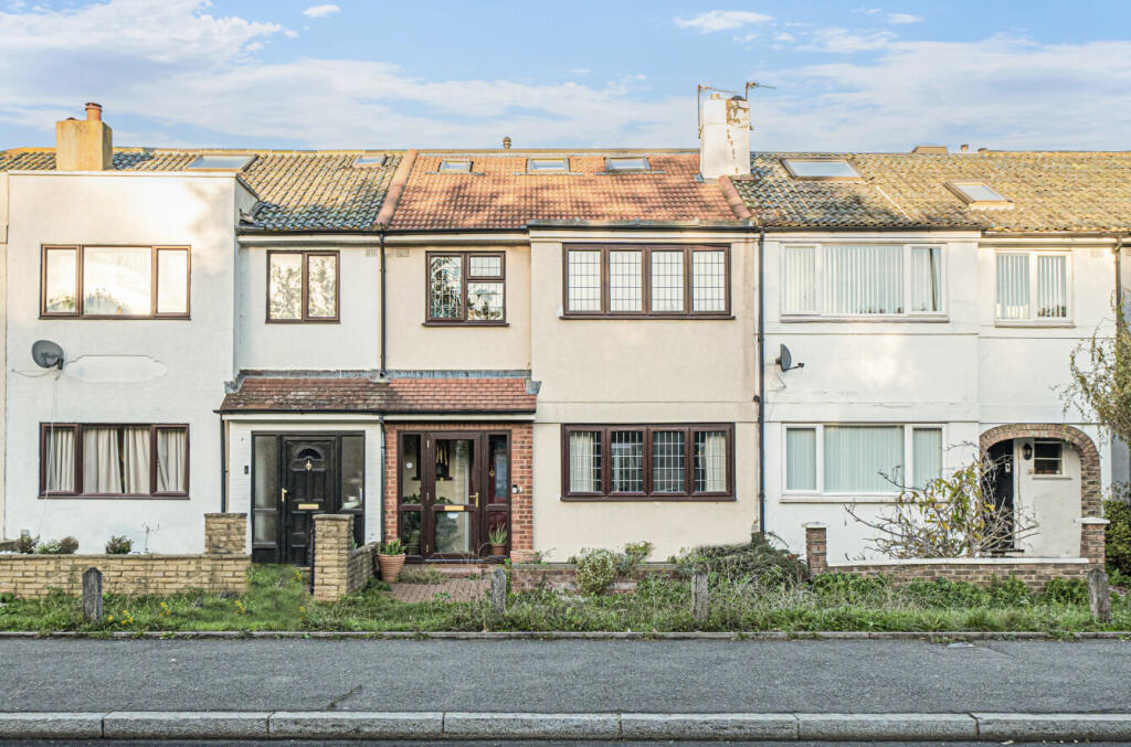 Main image of property: Commonside East, Mitcham, CR4