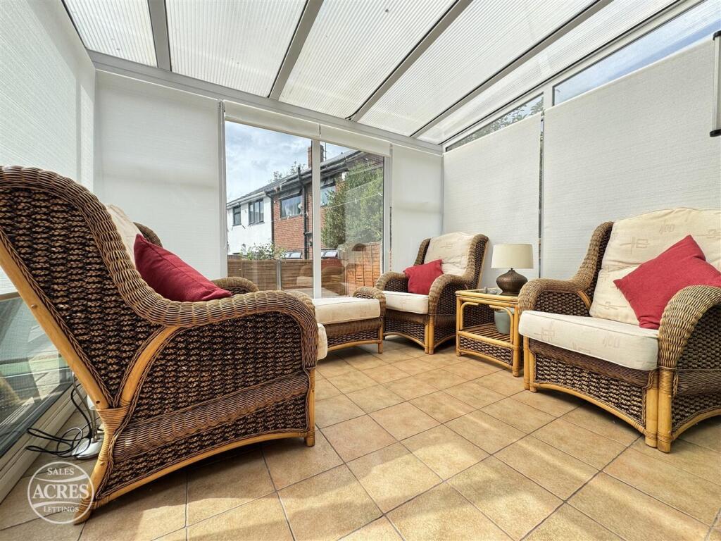 House in Sandwell, Newton - More
