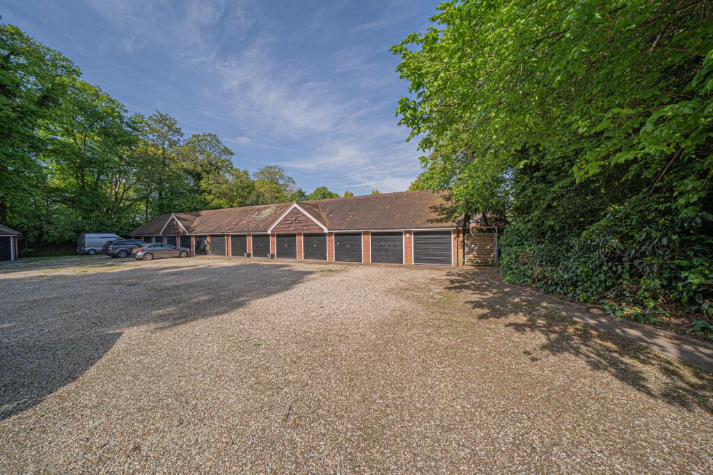 Additional image 27 of Warwick Road, Knowle, B93