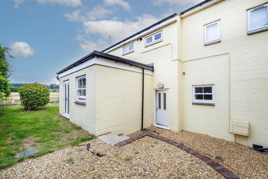 Additional image 10 of High Street, Sandridge, St Albans