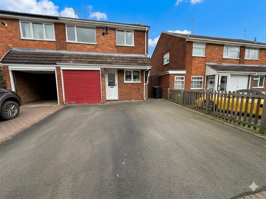 Main image of property: Wakeford Close, Ridge Lane, Nuneaton