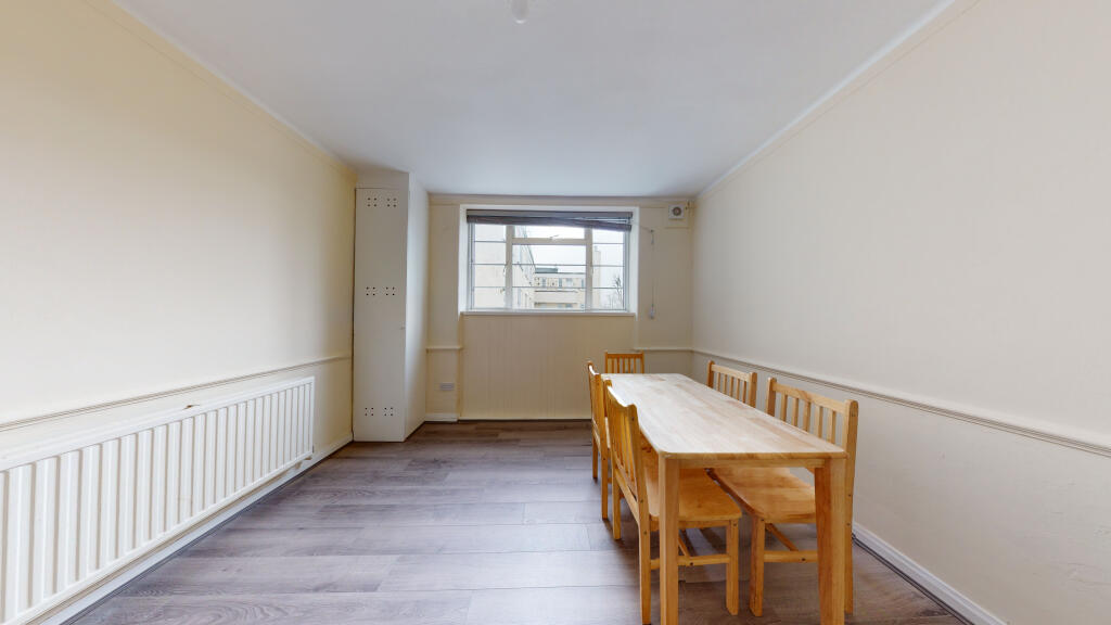 Apartment in London - View 5