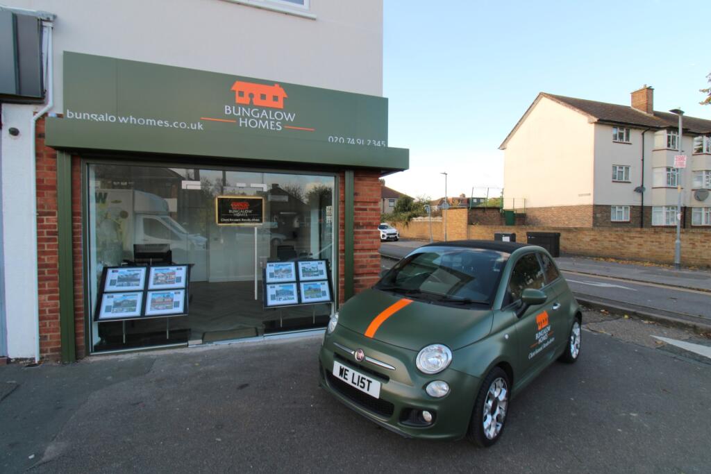 Additional image 46 of Wilkins Green Lane, Smallford, AL4