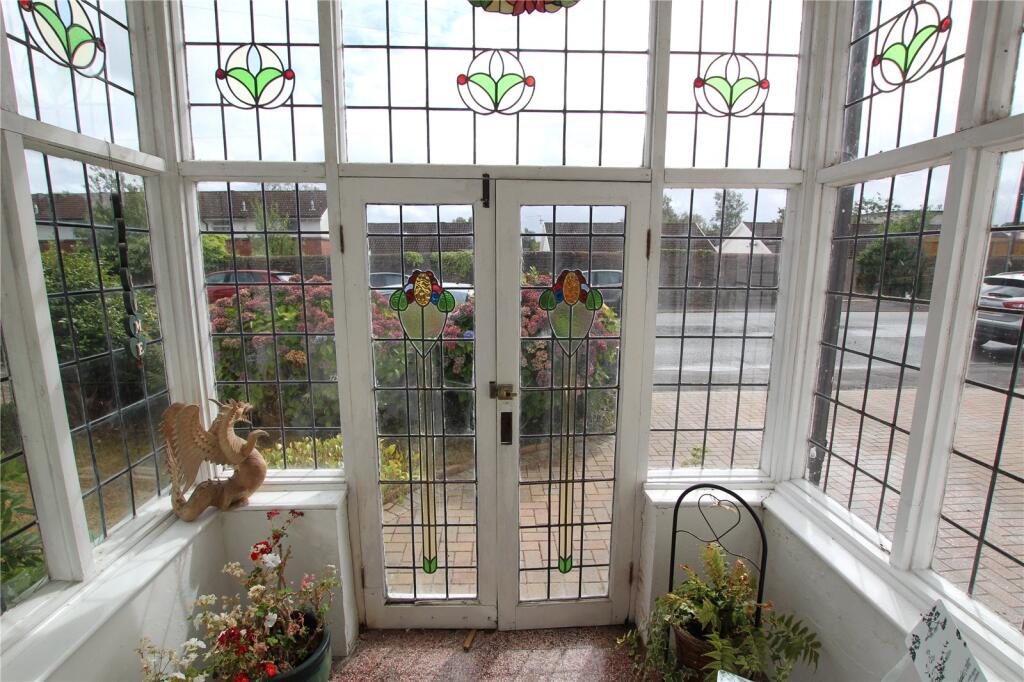 Highfield Road, Heath, Cardiff., CF14 photo 3