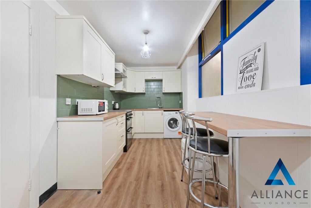 Apartment in London - View 3