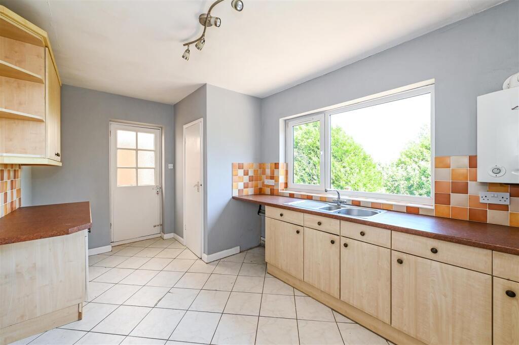 Priory Road, Arundel photo 5