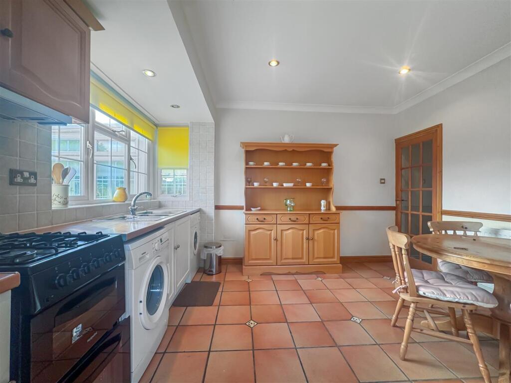 House in Leicester - More
