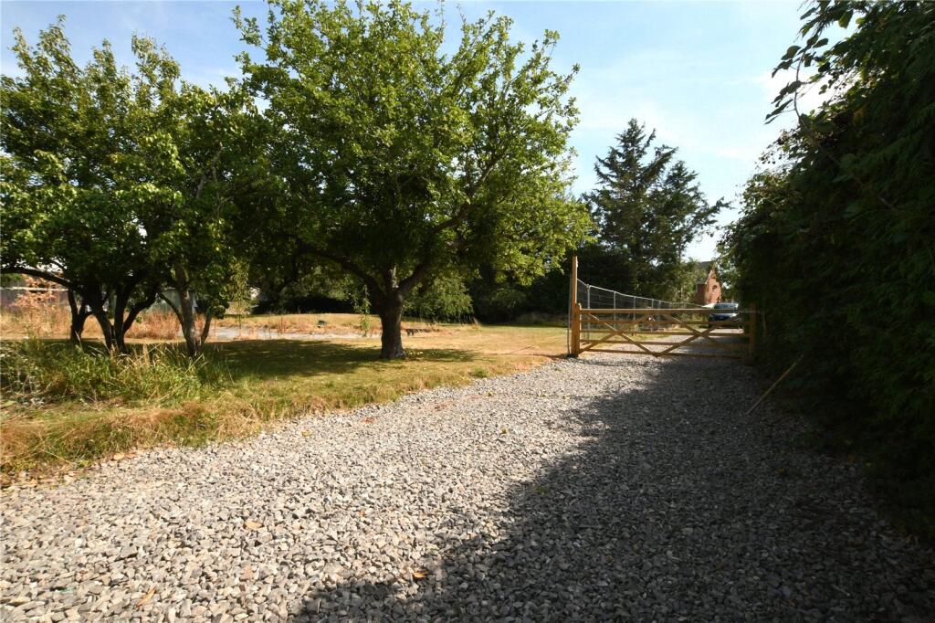 House in Wrington, North Somerset - More