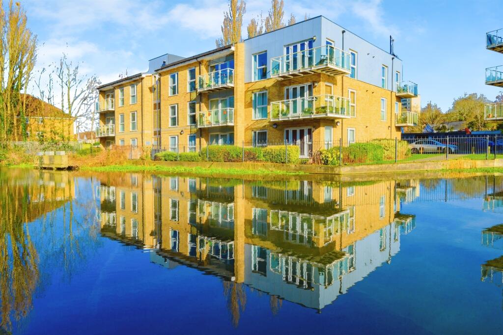 Main image of property: Croxley Road, Nash Mills Wharf, Hemel Hempstead