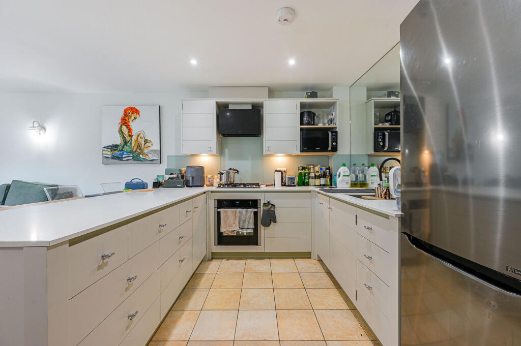 Apartment in London, Royal Borough of Greenwich - View 5
