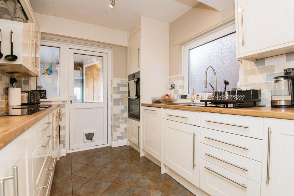 House in Exeter, Whipton - View 4