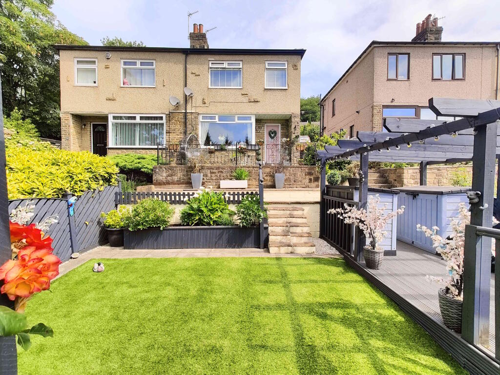 Main image of property: 23 Fenny Royd, Hipperholme, HX3 8HG
