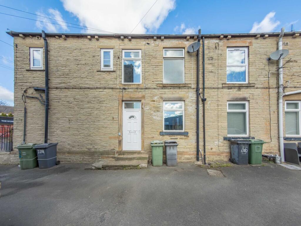 Main image of property: Bradford Road, Birstall