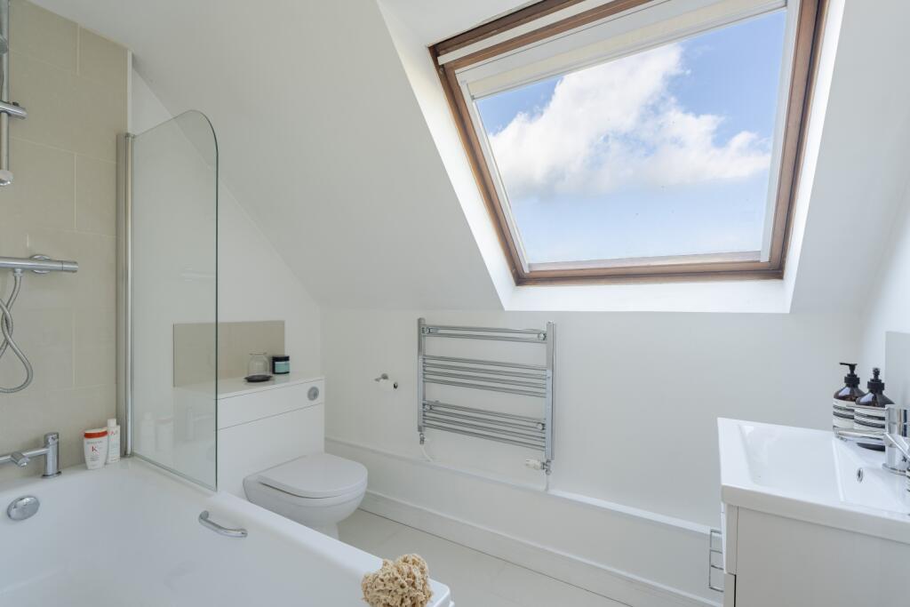 Apartment in Oxford - View 3