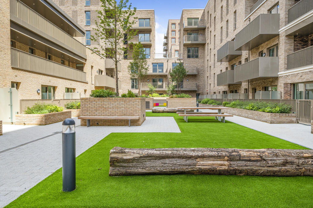 Main image of property: 3 bed, Ground Floor, Woodstore House, Beckton, E16
