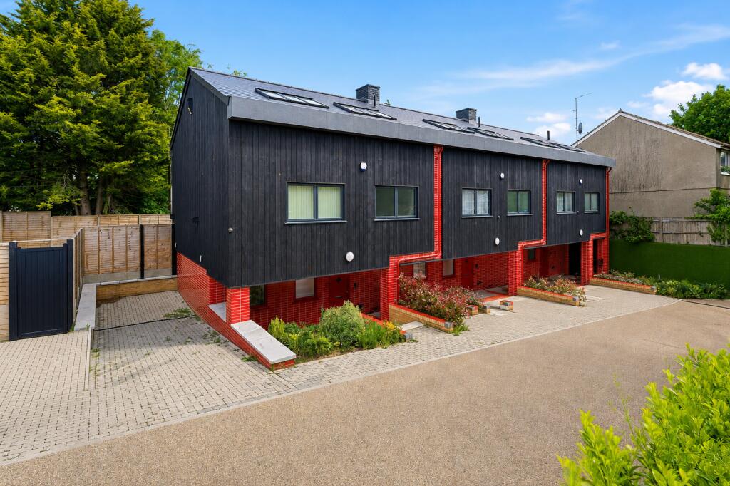 Main image of property: The Hill, Wheathampstead, St. Albans, Hertfordshire, AL4