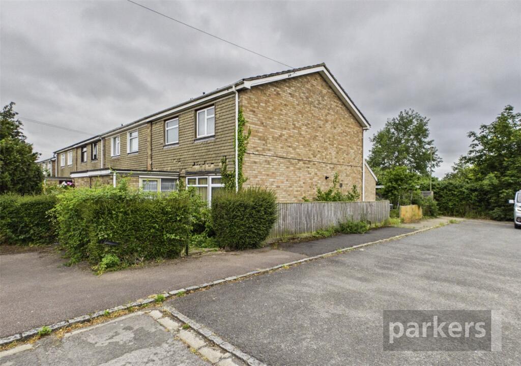 Main image of property: Chandler Close, Bampton, Oxfordshire, OX18