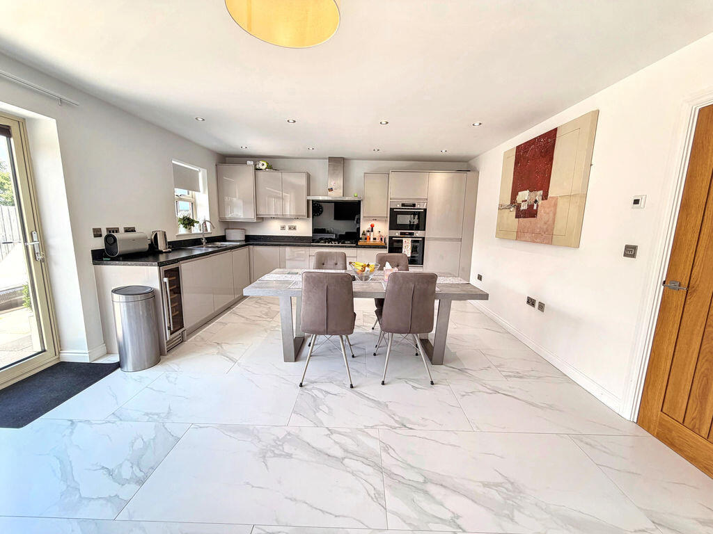House in Alnwick, St. John's Place, Northumberland - View 4