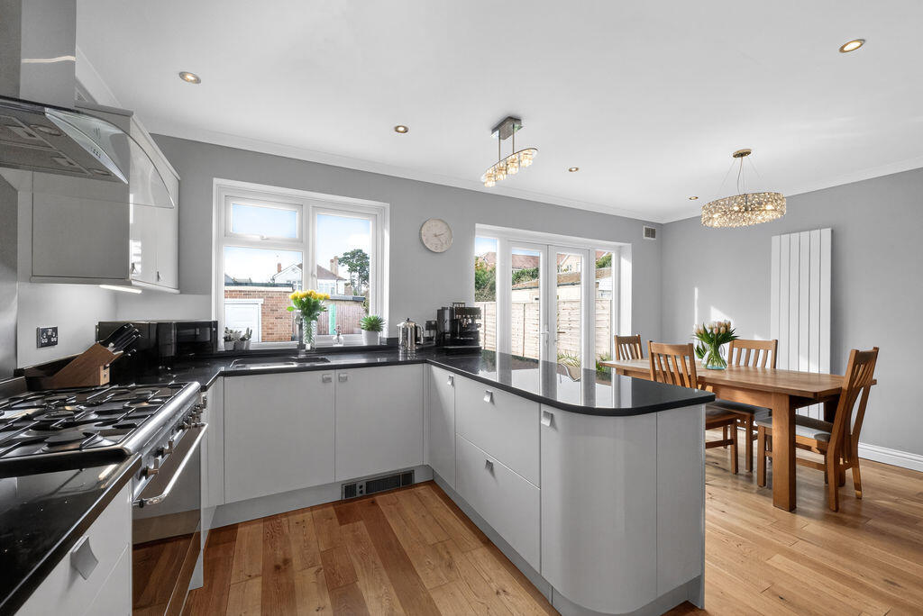 Carshalton Avenue, Drayton – pohled 4