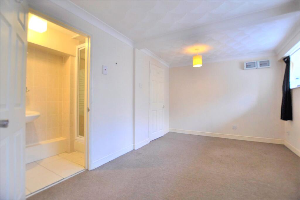 Main image of property: Worcester Street, Gloucester, Gloucestershire, GL1