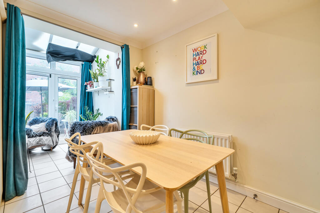 House in South Oxfordshire, Winterbrook, Wallingford - More