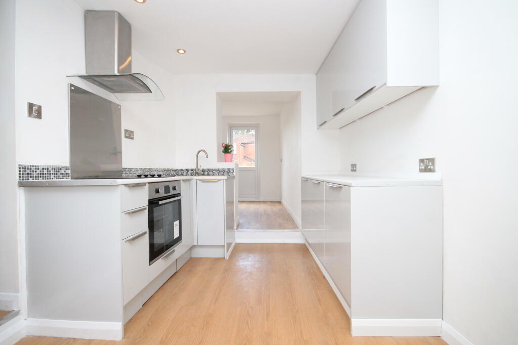 House in Bath - View 2