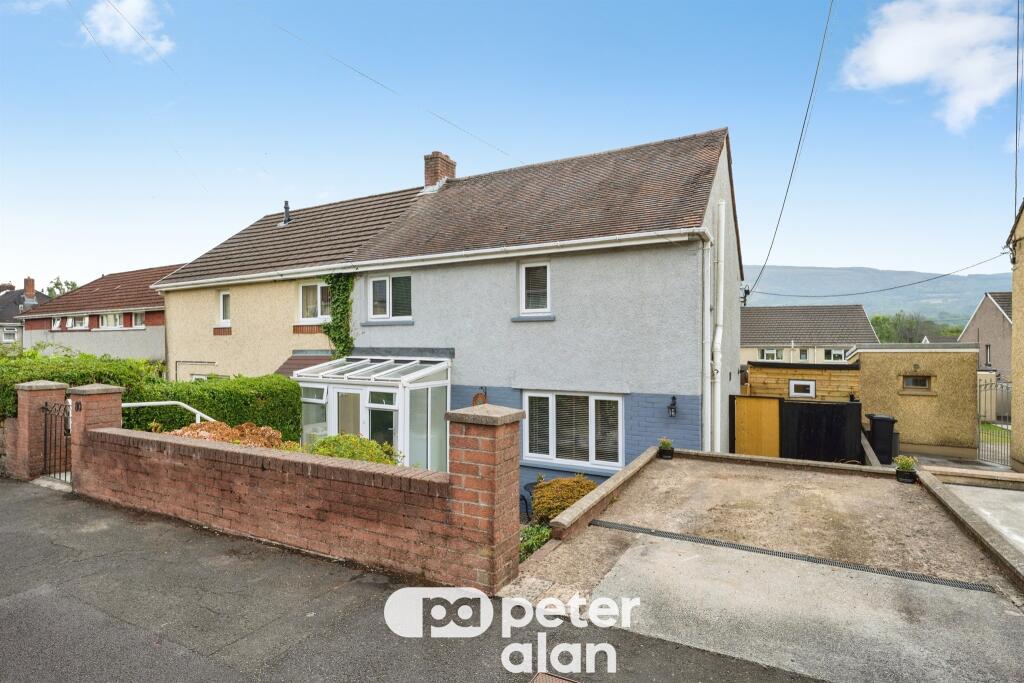 House in Glynneath, Neath Port Talbot