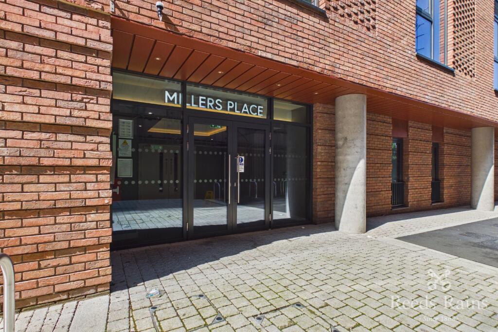 Main image of property: Carpenters Row, Liverpool, Merseyside, L1