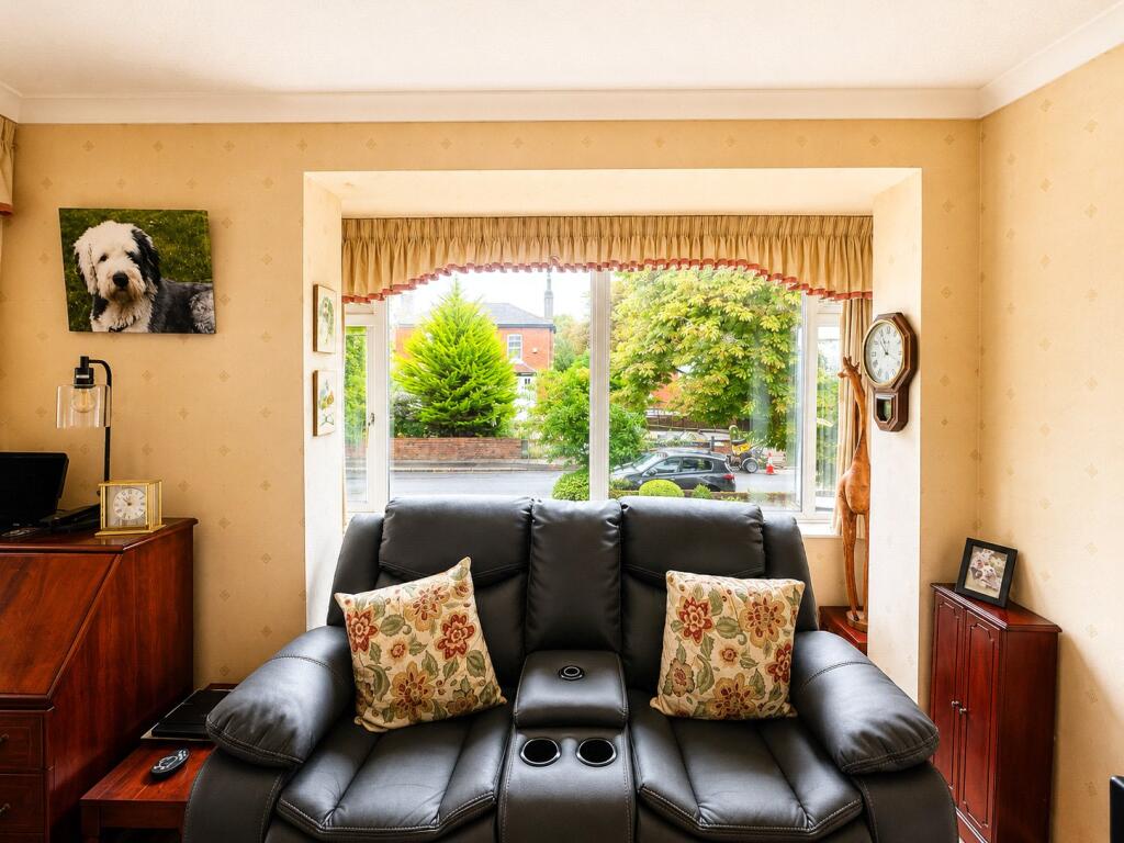 Apartment in Preston - View 4