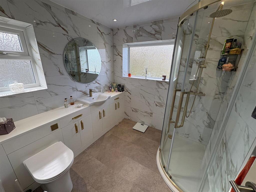 Additional image 15 of Oakleigh Avenue, Clayton, Bradford