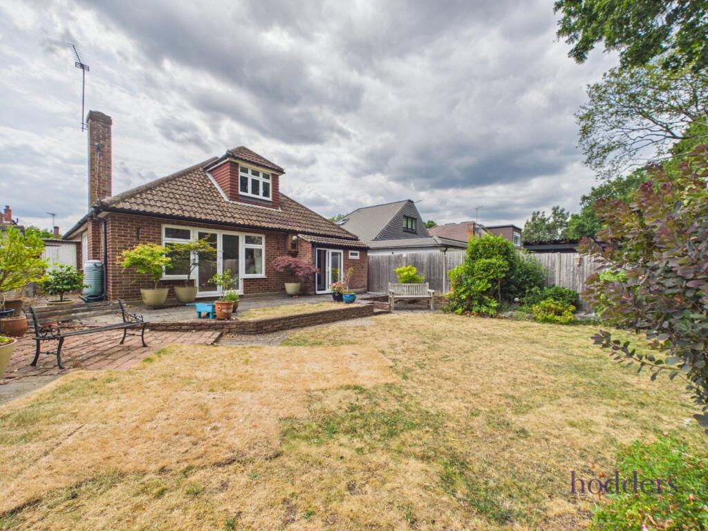 Main image of property: Chertsey, Surrey, KT16