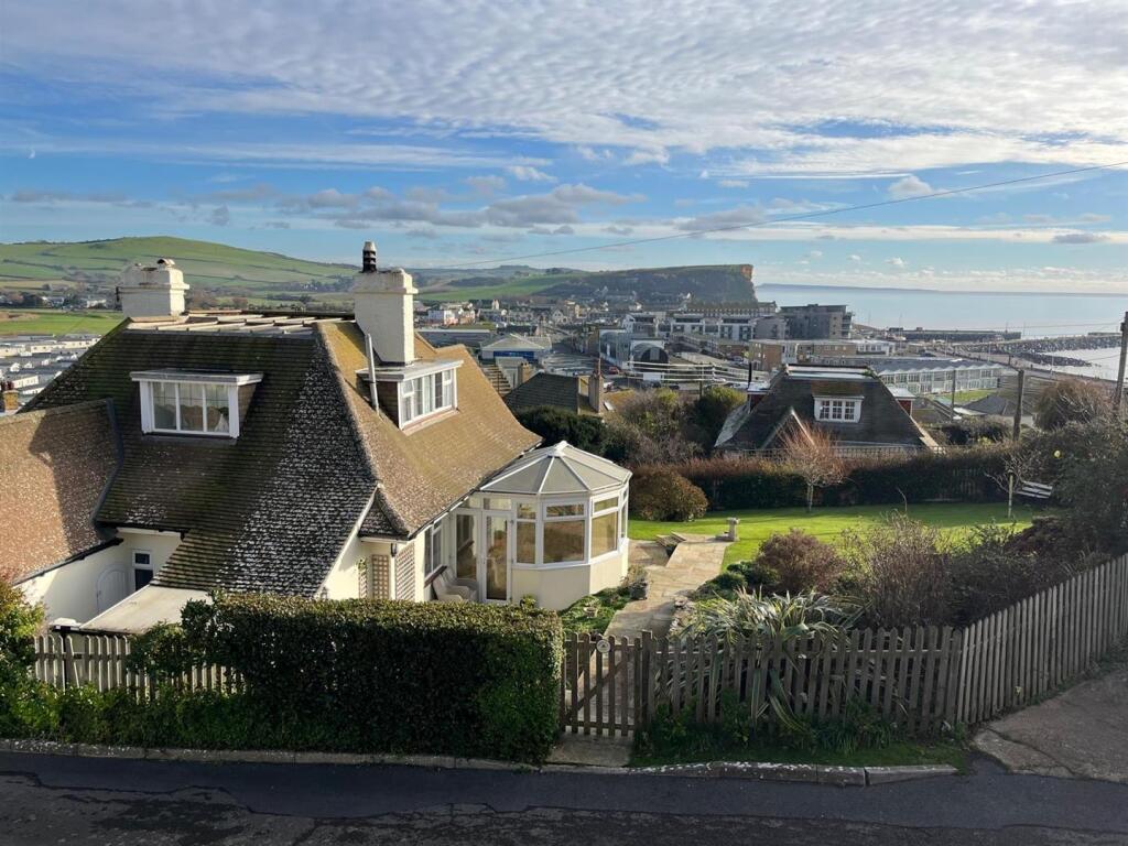 West Cliff Road, West Bay, Bridport photo 2